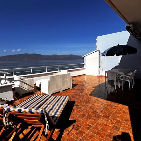 Sky & Sea Viewing Apartment Vlorë Buitenkant foto