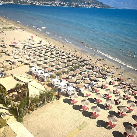 Sky & Sea Viewing Apartment Vlorë Buitenkant foto