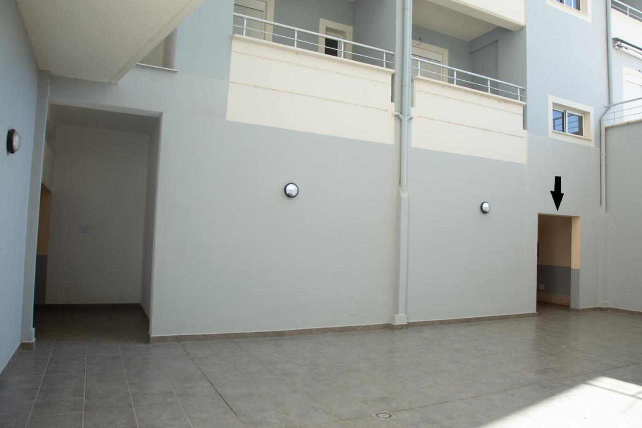 Sky & Sea Viewing Apartment Vlorë Buitenkant foto